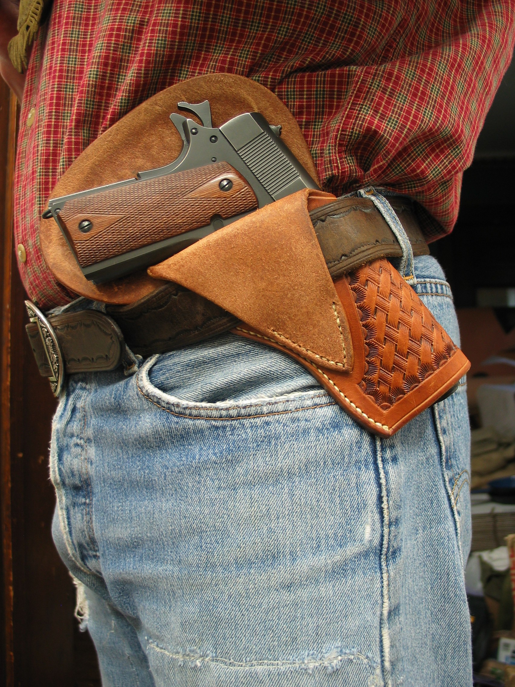 1911 Under Over Crossdraw